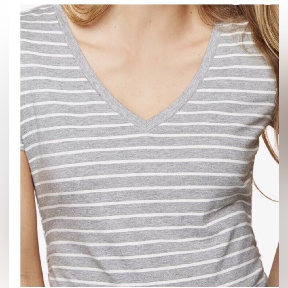 Motherhood Maternity V-Neck Top - Picture 4 of 10